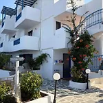 Bay Watch Aparthotel
